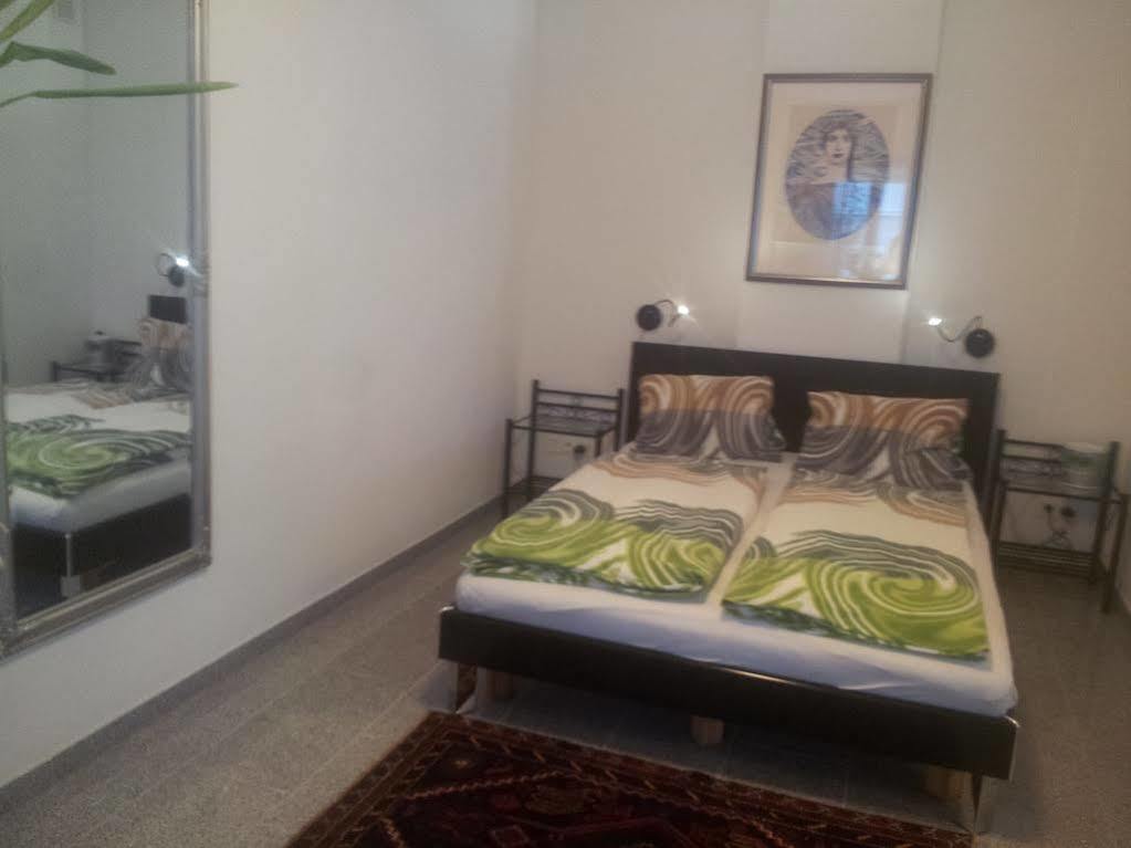 Appartment Graz Zentrum Esterno foto